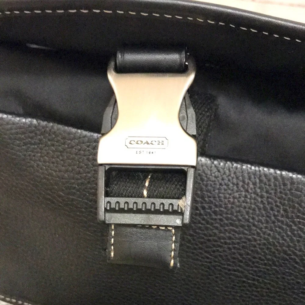 Coach Unisex Messenger Bag Black